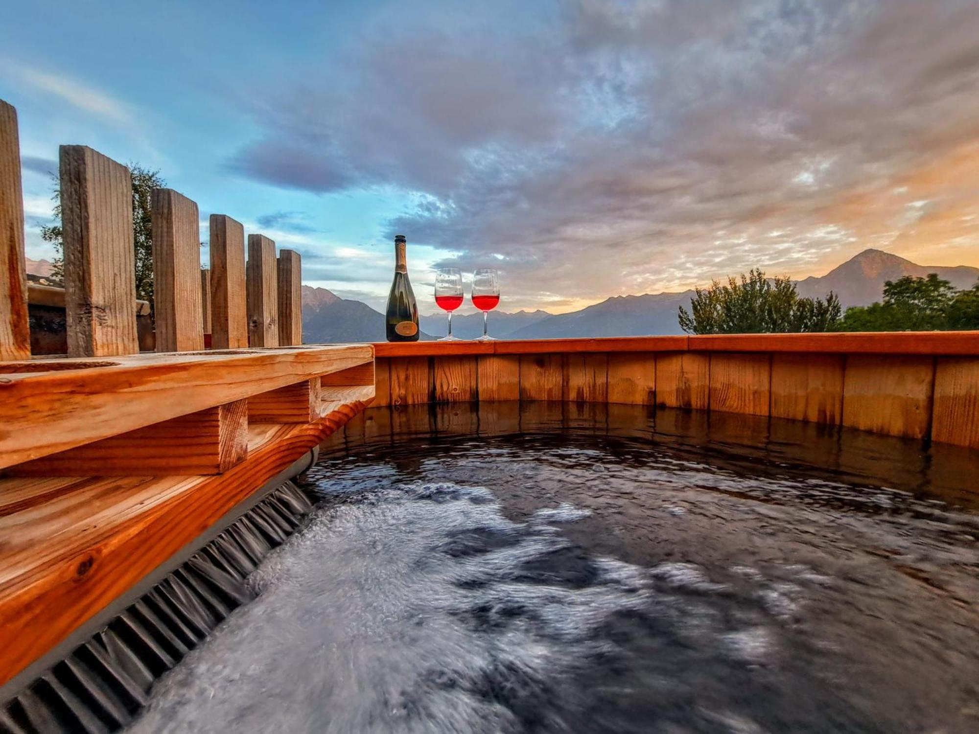 Casa Vacanze Ca'Del Miro Montemezzo Bugiallo Exteriér fotografie